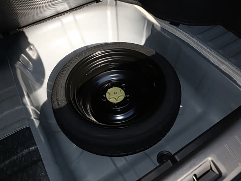 2024�� �Ŀ�� ���� 1.6XE CVT���ʰ�