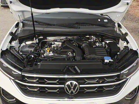 2025�� ������ 300TSI