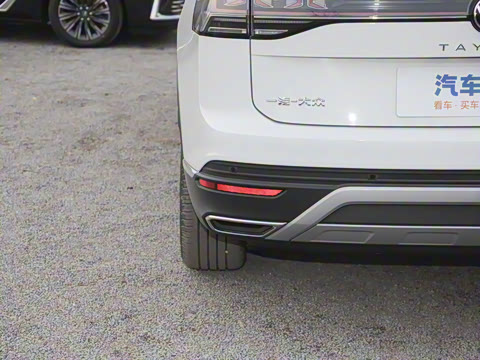 2025�� ������ 330TSI