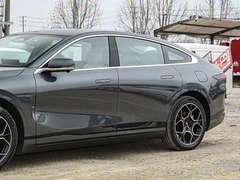 2025�� �������̰� 230�콢��