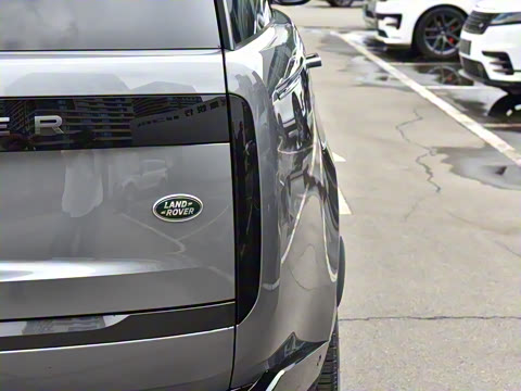 2025�� 3.0 L6 400PS �����ӳ���