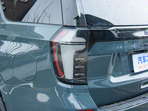 2025�� 2.7T �����