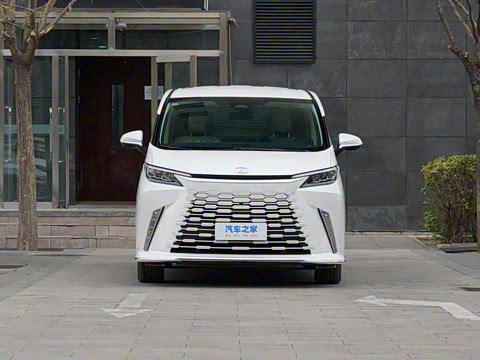 2023�� 500h ����������