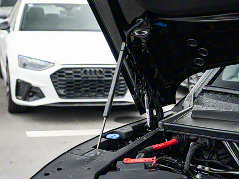 2025�� 45�����ذ� 40 TFSI ����������