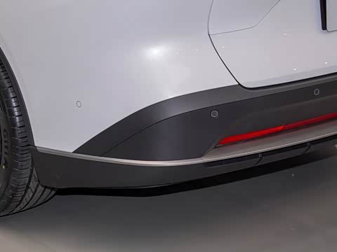 2025�� 300Ultra  �����Ǽ�AD PRO���̰�