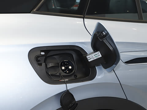 2025�� �Ŀ� ������ ���ڰ�