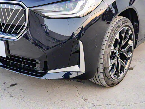 2025�� xDrive30L ������ M�˶���װ