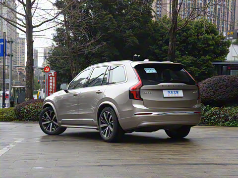 2025�� �Ŀ� T8 ��������� 7��