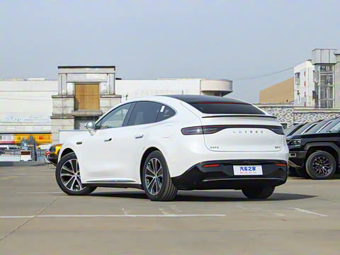 2024�� ���� 667km Pro