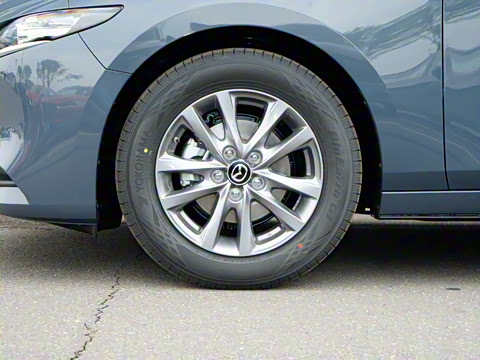 2025�� 2.0L �Զ������