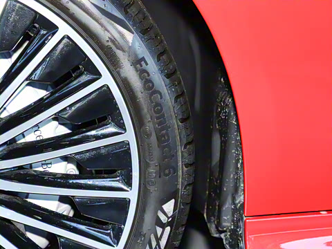 2025�� CLE 260 ������ܳ�