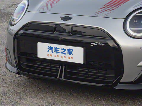 2025�� JOHN COOPER WORKS