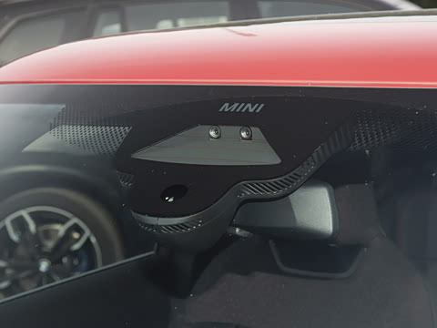 2025�� JOHN COOPER WORKS