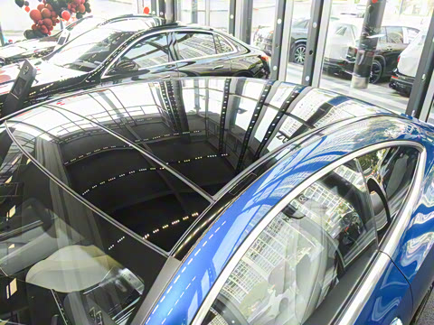 2025�� CLE 260 ���ܳ�