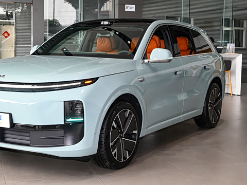 2025�� Max ���ܻ��°�