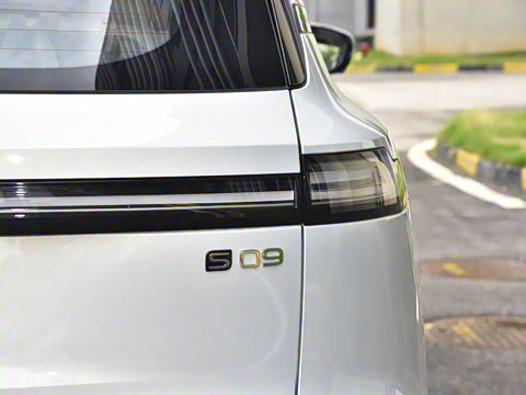 2025�� ����Ultra