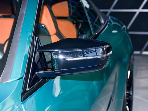 2024�� M4������ܳ� M xDrive ������