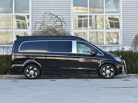 2025��  2.0T �����֡�Ħ��