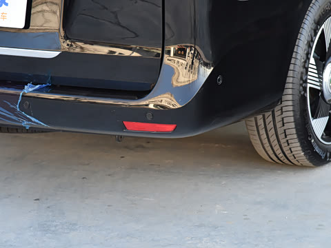 2025��  2.0T �����֡�Ħ��