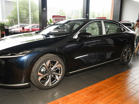 2024�� ����200