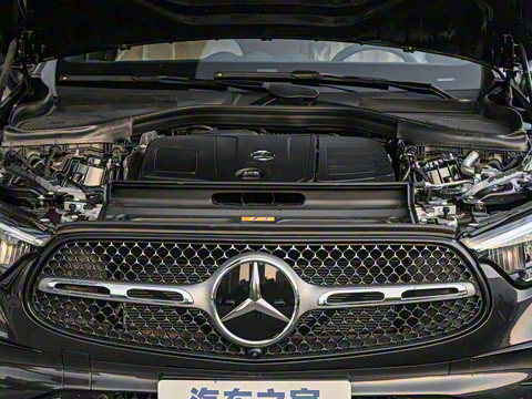 2025�� �Ŀ� GLC 260 L 4MATIC ������