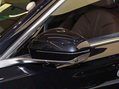 2023�� eDrive50L ����M�˶���װ