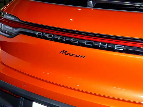 2025�� Macan 2.0T ���ΰ�