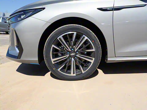 2025�� 1.6T DCT��