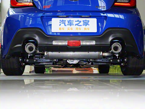 2025�� 2.4L �ֶ���EyeSight STI Sport type RS