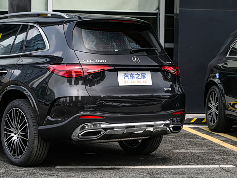 2025�� �Ŀ� GLC 300 L 4MATIC ������ 5��