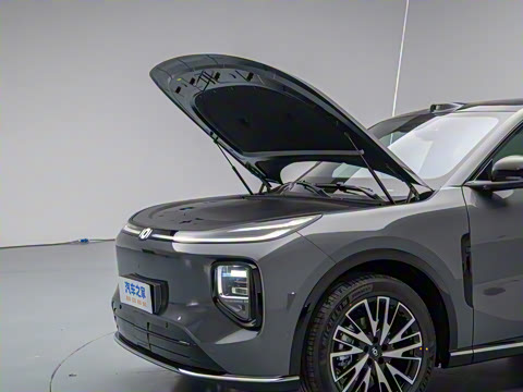 2025�� 215�����콢PLUS