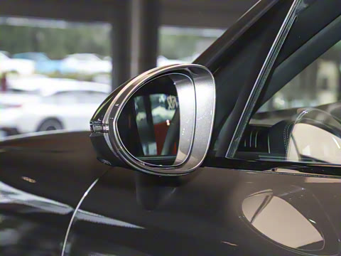 2025�� Cayenne 3.0T ���ΰ�