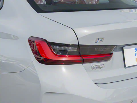 2025�� eDrive 40 L ��ҹ��װ