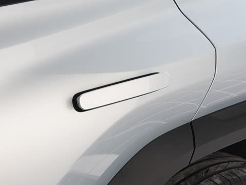 2025�� 501KM ����Max��