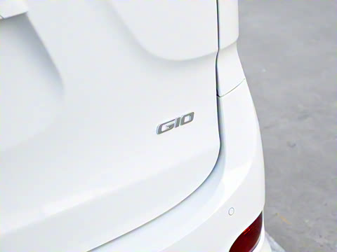 2025�� 2.0L �ֶ��м����а� CNG 7��