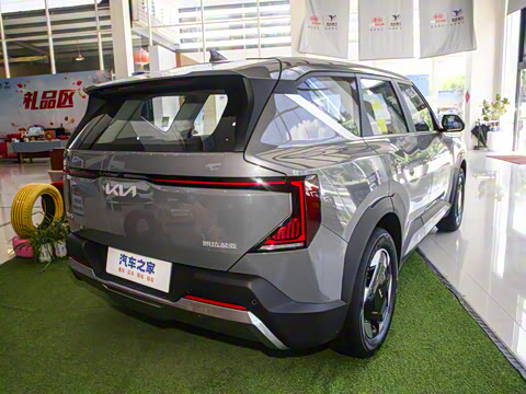 2025�� 530 Light