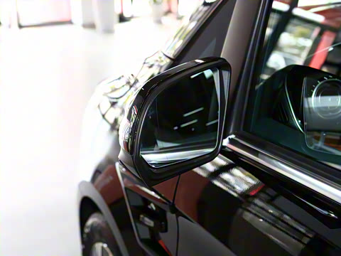 2025�� LS570TX ���