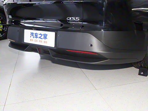 2025�� 560PRO 185kW