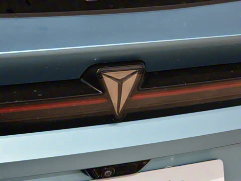 2025�� 215Max ��ΪǬ���Ǽ�ADS SE���̰�