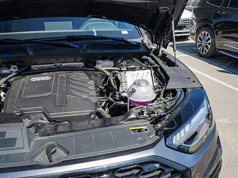 2025�� quattro 45�����ذ� 45 TFSI ������