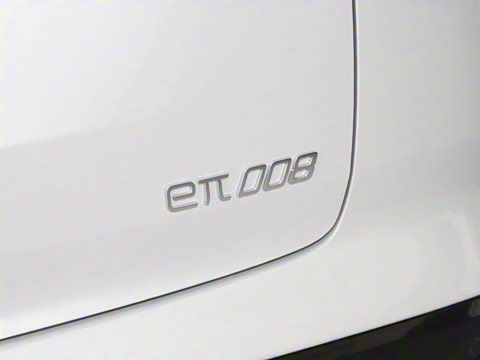 2025�� 210Ultra���Ȱ� 6��