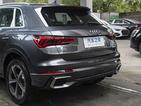 2025�� quattro 45�����ذ� 35TFSI ʱ�ж�����