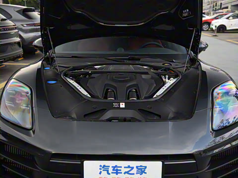 2024�� Panamera 4 E-Hybrid �����ӳ��� 2.9T