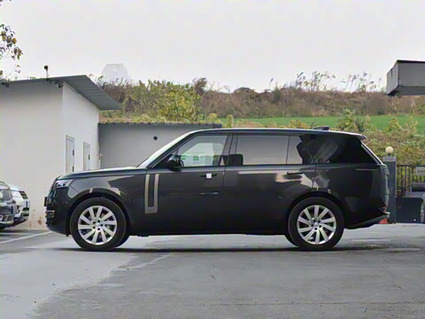 2025�� 3.0 L6 400PS ʢ���ӳ���