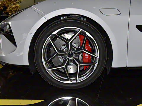 2025�� 600 ������