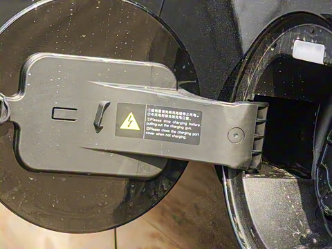 2025�� EV �Ǽݰ� 520km ������