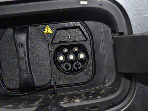 2025�� 530UltraǬ���Ǽ�ADS SE�����