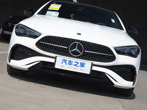 2025�� CLE 300 4MATIC �����ͽ��ܳ�