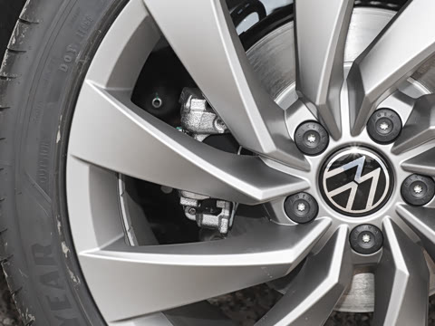 2025�� 380TSI ��Ŀ ������