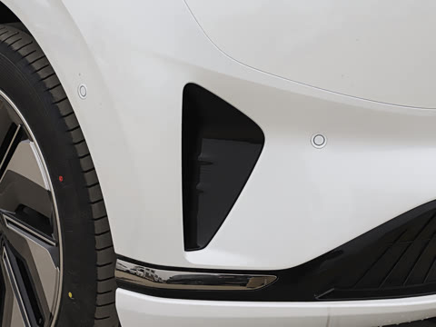 2025�� 636Ultra����� 6��